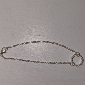 5/$10 Silver ring (o) bracelet